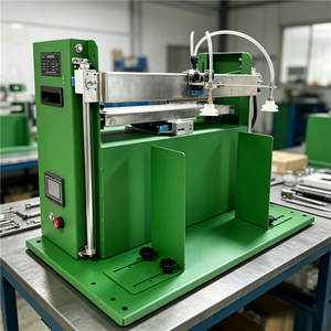 Machine à coller le papier CNC automatique à grande vitesse pour usage commercial, distributeur de colle pour feuilles - Product Image 1