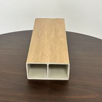 Cloison de plafond en tube carré creux WPC pour intérieur avec isolation thermique, design moderne pour applications hôtelières et de gymnastique