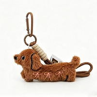 Porte-clés en peluche mignon en forme de chien teckel en velours