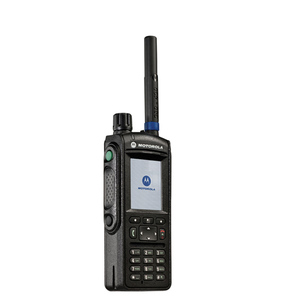 Radio portátil TETRA duradero de 350-470MHz con función de posicionamiento GPS Bluetooth para walkie-talkie Motorola MTP6550 de 2 vías - Product Image 3