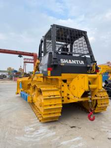 Bulldozer Shantui SD22 con Cabina sin Protección de Vidrio y Cabrestante Trasero, Listo para Trabajos de Construcción - Product Image 5