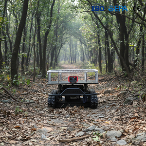 Eficiencia - Robot Cortacésped Centric para Céspedes Suburbanos Canadienses con Adaptación Instantánea al Terreno - Product Image 1