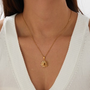 Stainless Steel Gold Plated Tiger's Eye Sun Pendant Necklace For Daily Wear Gift Clavicle Chain - Product Image 2