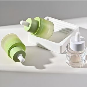 Botella de esencia de vidrio de boca torcida, cuentagotas corto de 30ml, hombro plano, fondo grueso, almacenamiento de líquido, suero para el cuidado de la piel gratis - Product Image 5