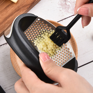 JIESHENGDA Accesorios de Cocina, Prensa de Ajo Manual de Plástico y Acero Inoxidable, Triturador, Molinillo y Pelador, Juego de Herramientas para <span class=keywords><strong>Verduras</strong></span> - Product Image 5