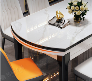 <span class=keywords><strong>La</strong></span> nuova <span class=keywords><strong>sala</strong></span> <span class=keywords><strong>da</strong></span> <span class=keywords><strong>pranzo</strong></span> moderna arredata ha un set di 6 posti con tavoli rotondi e rettangolari in marmo decorati in pelle sufibra - Product Image 6