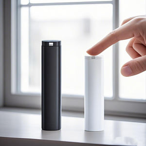 Cable 4 en 1 de 60W con Conectores Thunderbolt 4 y para iPhone, USB Tipo-C 5A de Carga Rápida para Auriculares, Teléfonos, Computadoras y Bancos de Energía - Product Image 1