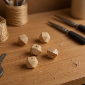 Perline Ottagonali in Legno Naturale ILAN 18mm, Accessorio per Artigianato - Product Image 3