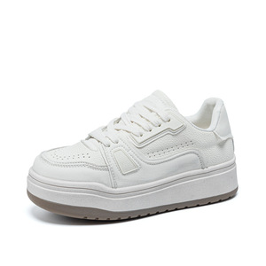 Chaussures plateforme rétro pour femmes, nouveau style 2026, polyvalentes et décontractées, sportives, blanches effet vieilli - Product Image 5