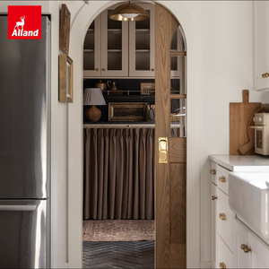 Porte de garde-manger dissimulée en <span class=keywords><strong>bois</strong></span> de noyer moderne sur mesure 2026, style français, double arche, avec verre, pour villa - Product Image 3
