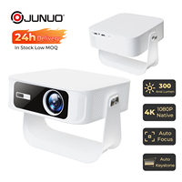 Proyector Inteligente Portátil JUNUO Q1 LED 1080P 300 Lúmenes con Altavoces Integrados, Entrada Automática de Pantalla, WiFi6 de Doble Banda, Android 9, 4K
