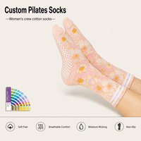 Chaussettes de yoga et de pilates en tricot avec logo personnalisé, antidérapantes avec grip en silicone, respirantes, fabrication OEM ODM directe d'usine, coton et bambou pour le printemps