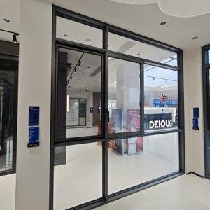 Porte coulissante en aluminium Deioux, sans cadre, verre panoramique à vue complète, rupture de pont thermique, insonorisée, écoénergétique, pour projet de villa - Product Image 5