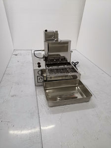 Máquina Automática para Hacer Donas de 1800 Unidades/Hora en Acero Inoxidable 304 con Freidora Eléctrica y Fritura Continua - Product Image 3