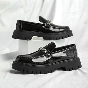 Chaussures habillées pour hommes <span class=keywords><strong>en</strong></span> <span class=keywords><strong>cuir</strong></span> verni à bout rond, semelle épaisse augmentant la taille, confortables et tendance - Product Image 1