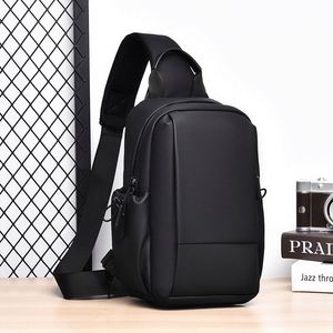 Sac bandoulière unisexe transfrontalier – Sac de voyage tendance avec interface USB et résistance aux chocs - Product Image 1