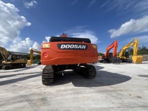 Excavadora de cadenas Doosan DX360LC usada de 36 toneladas, máquina de movimiento de tierras de segunda mano para construcción - Product Image 6