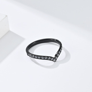 Anillo de Diamantes con Corte Corazón, Chapado en Oro, Joyería de Boda para Mujer, Uso Diario, Anillo Apilable para el Dedo Muñeco - Product Image 4