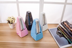 Fornitore di strumenti musicali <span class=keywords><strong>metronomo</strong></span> plastico mentale colorato <span class=keywords><strong>per</strong></span> tutti i tipi di <span class=keywords><strong>metronomo</strong></span> di pianoforte <span class=keywords><strong>per</strong></span> chitarra - Product Image 3