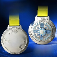 Médailles personnalisées en alliage de zinc pour les compétitions d'escrime, finitions or/argent/bronze, badges commémoratifs, accepte les commandes en lots mixtes