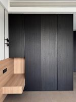 Panel de Pared para Armario Ecológico de Madera Oscura, Solución Interior Moderna y Minimalista para Dormitorio, Diseño Personalizado