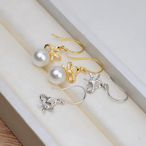 ต่างหูเงินแท้ S925 รุ่น Wenchi แบบเกี่ยวหู ประดับมุก 7-8 เม็ด ดีไซน์เรียบง่าย สำหรับผู้หญิง  พร้อมถาดเปล่าสำหรับตกแต่งเอง ชุดเครื่องประดับแฟชั่น - Product Image 4