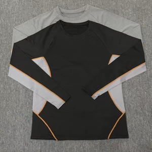 Camiseta Casual de Manga Larga para Hombre, Cuello Redondo, Bloques de Color, Transpirable, Corte Regular, 100% Poliéster - Product Image 1