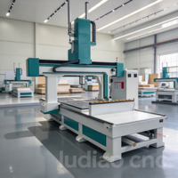 Routeur CNC 5 axes robuste 1325 de type portique pour gravure et sculpture 3D sur bois et mousse, équipement de fraisage CNC
