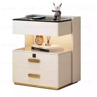 Table de chevet intelligente moderne avec serrure à empreintes digitales, station de charge sans fil, lumières LED, port USB, armoire de rangement à 3 tiroirs, dessus en verre