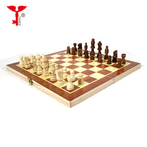 <span class=keywords><strong>Scacchi</strong></span> internazionali pieghevoli in legno gioco divertente <span class=keywords><strong>collezione</strong></span> di <span class=keywords><strong>scacchi</strong></span> set di <span class=keywords><strong>scacchi</strong></span> <span class=keywords><strong>da</strong></span> tavolo portatili - Product Image 4