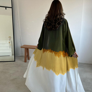 Vente en Gros Style Satin Belle Kimono Dégradé Ouvert Abaya Robes Islamique Dubaï Avant Ouvert Abaya Long Cardigan Manteau - Product Image 4