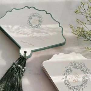 Kartu rumbai bentuk penggemar putih dan hijau Invitations Hochzeit undangan khusus pernikahan rumbai mewah - Product Image 1