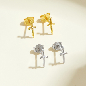 FUAMAY 2025 S925 <span class=keywords><strong>argento</strong></span> placcato oro 18K spada <span class=keywords><strong>orecchini</strong></span> <span class=keywords><strong>orecchini</strong></span> stile Punk per donna - Product Image 1