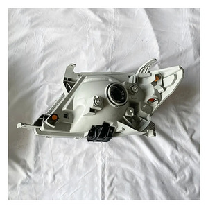 Faros halógenos compatibles con vehículos Toyota Hilux y Vigo de 2005-2011. - Product Image 2