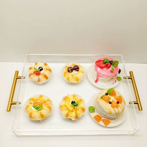 Khay trong suốt <span class=keywords><strong>Acrylic</strong></span> nóng <span class=keywords><strong>2025</strong></span> với tay cầm bằng vàng 8*12 12*14 khay dịch vụ đa kích thước tùy chỉnh - Product Image 1