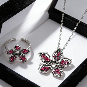 Collier et pendentif ajustables Demogorgon à l'envers, en alliage tendance, inspiré de <span class=keywords><strong>Stranger</strong></span> <span class=keywords><strong>Things</strong></span> – Vente chaude - Product Image 3