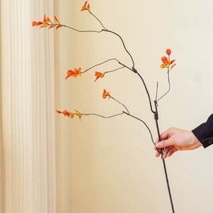 Divertidas flores artificiales de hoja de arce arcoíris de 30cm-100cm de resina para decoración interior de dormitorio y sala de estar. - Product Image 5