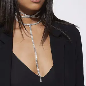 Y-förmige vollbohrer-Choker-Halskette mit Klauenbein-Element, T-förmige sexy funkelnde Choker-Klauenbein-Halskette für Damen