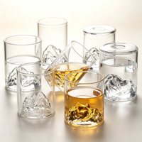 Verre à whisky minimaliste en verre transparent, fait main, en borosilicate, avec base en forme de montagne, pour la maison