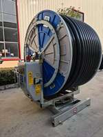 Systèmes d'irrigation agricole avec enrouleur de tuyau et arroseurs mobiles métalliques à surveillance à distance, dotés d'un moteur