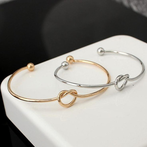 Atacado: Nova Pulseira Bracelete Aberta Feminina Banhada a Ouro, Prata e Rosé com Nó Simples – Joia Elegante para Mulheres - Product Image 5
