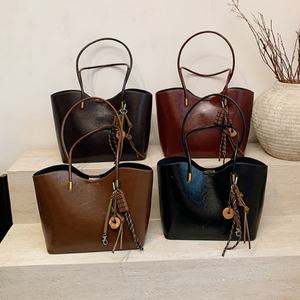 High Quality Vintage Large Capacity Tote <b>Bag</b> <b>For</b> <b>Women</b> 2026 New <b>Traveling</b> Casual Versatile Handbag Shoulder Underarm <b>Bag</b> - Product Image 5