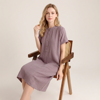 Robe longue minimaliste en crêpe double couche à manches courtes pour femme, collection Printemps-Été, en coton respirant, couleur unie, idéale pour la détente.