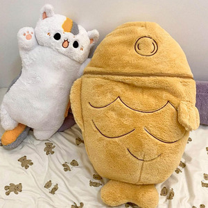 Grande Cuscino Peluche a Forma di Gatto, Simpatico Gattino Pesce 2 in 1, Divertente Giocattolo Imbottito, Bambola per Dormire per Ragazze e Ragazzi, Peluche Inside Out - Product Image 2