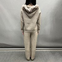 Nouveau design tendance, vente en gros de pulls en tricot pour femmes, pull à capuche en fourrure de lapin Rex, avec pantalon en tricot