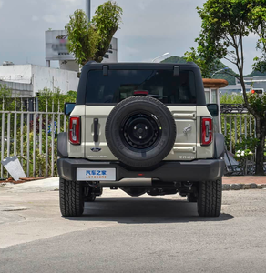 Nouvelles voitures 2026 <span class=keywords><strong>Ford</strong></span> Bronco 2.3T <span class=keywords><strong>SUV</strong></span> intermédiaire avec traction avant, sièges en cuir, intérieur sombre - Excellent <span class=keywords><strong>prix</strong></span> pour adultes, en stock - Product Image 4