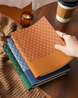 Carnet de notes A5 en cuir souple à carreaux vintage, carnet de notes d'affaires personnalisé, coffret cadeau de 100 feuilles de papier forestier imprimé