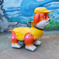 Amusant amusant juste animatronique ride dragon sur jouet cour extérieure