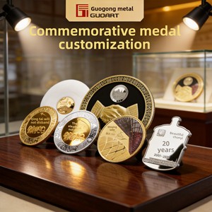 Ornamenti Personalizzati in Cristallo di Quarzo Trasparente con Incisione Interna, Prisma Rettangolare per Modelli Architettonici, Ponti, Veicoli e Navi - Product Image 6
