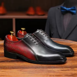 Zapatos Brogue de cuero genuino y gamuza suave con bordes perforados y suela ligera, zapatos casuales para hombre, zapatos de vestir a la moda. - Product Image 3